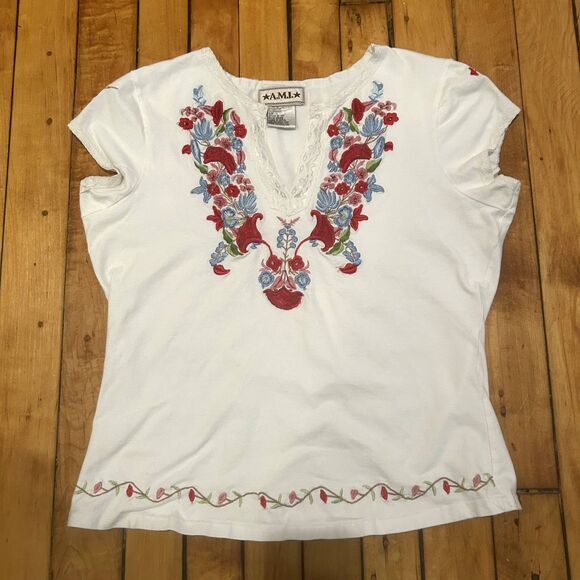 Vintage AMI Embroidered Lace Trim V neck‎ Top-Sz L-Cap Sleeve-Boho-Cottagecore - Picture 11 of 11